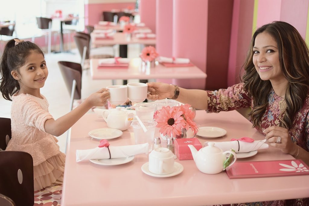 mother daughter tea outfits