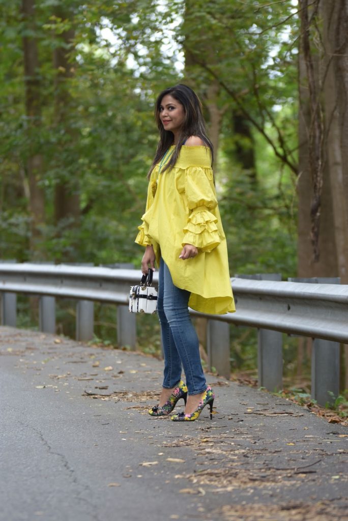 how to wear dress over jeans, fall fashion, baloon sleeves, skinny jeans, colorful pumps, blogger, style, street style, chartreuse dress .jpg how to wear dress over jeans, fall fashion, baloon sleeves, skinny jeans, colorful pumps, blogger, style, street style, chartreuse dress .jpg