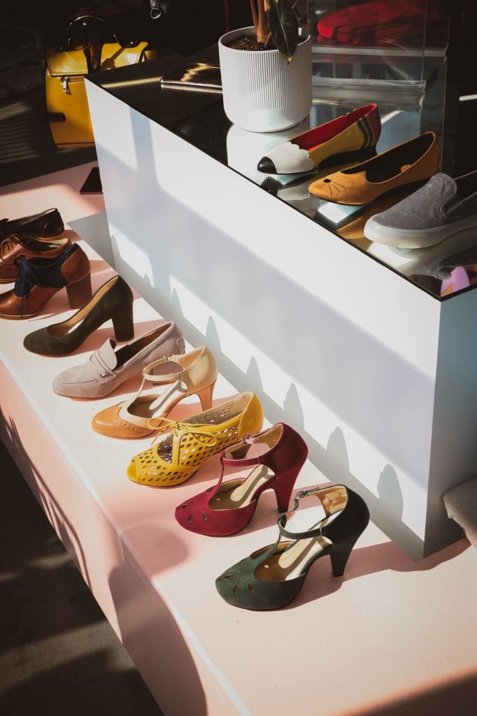 modcloth DC fitshop, Dc lifestyle, store opening, dc love, dc blogger, fashion store, online retailer, shopping, stylist, fashion scene in DC, blogger, lifestyle, clothes, trend talk, myriad musings modcloth DC fitshop, Dc lifestyle, store opening, dc love, dc blogger, fashion store, online retailer, shopping, stylist, fashion scene in DC, blogger, lifestyle, clothes, trend talk, myriad musings