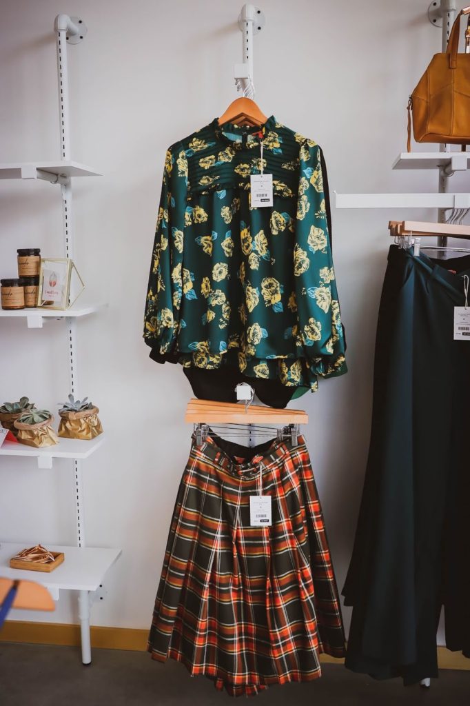 modcloth DC fitshop, Dc lifestyle, store opening, dc love, dc blogger, fashion store, online retailer, shopping, stylist, fashion scene in DC, blogger, lifestyle, clothes, trend talk, myriad musings modcloth DC fitshop, Dc lifestyle, store opening, dc love, dc blogger, fashion store, online retailer, shopping, stylist, fashion scene in DC, blogger, lifestyle, clothes, trend talk, myriad musings