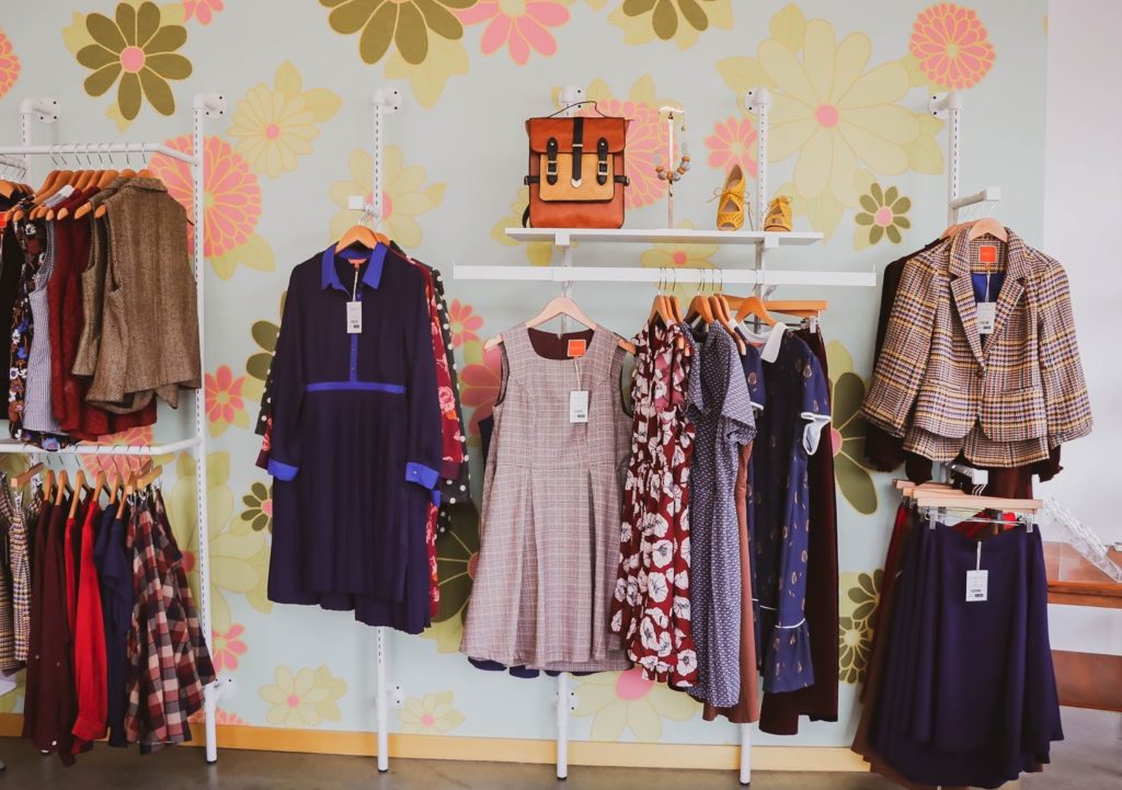 modcloth DC fitshop, Dc lifestyle, store opening, dc love, dc blogger, fashion store, online retailer, shopping, stylist, fashion scene in DC, blogger, lifestyle, clothes, trend talk, myriad musings modcloth DC fitshop, Dc lifestyle, store opening, dc love, dc blogger, fashion store, online retailer, shopping, stylist, fashion scene in DC, blogger, lifestyle, clothes, trend talk, myriad musings