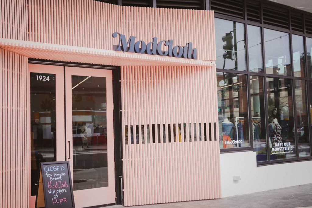 modcloth DC fitshop, Dc lifestyle, store opening, dc love, dc blogger, fashion store, online retailer, shopping, stylist, fashion scene in DC, blogger, lifestyle, clothes, trend talk, myriad musings modcloth DC fitshop, Dc lifestyle, store opening, dc love, dc blogger, fashion store, online retailer, shopping, stylist, fashion scene in DC, blogger, lifestyle, clothes, trend talk, myriad musings