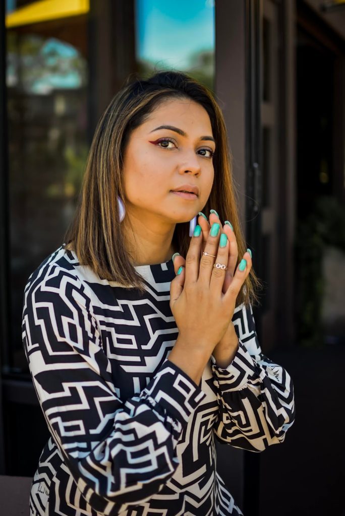how to transition your summer dress to fall. HM richard alan dress, geometric dress style, beret style, midi dress outfit, layered outfit for fall, fall fashion, yellow blazer, black and white and yellow, myriad musings, saumya shiohare how to transition your summer dress to fall. HM richard alan dress, geometric dress style, beret style, midi dress outfit, layered outfit for fall, fall fashion, yellow blazer, black and white and yellow, myriad musings, saumya shiohare