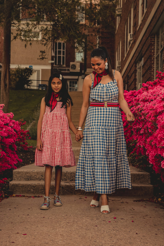 mother daughter gingham outfit. memorial day outfit, red white and blue, gap gingham dress and peplum top, street style, photoshoot ideas, 