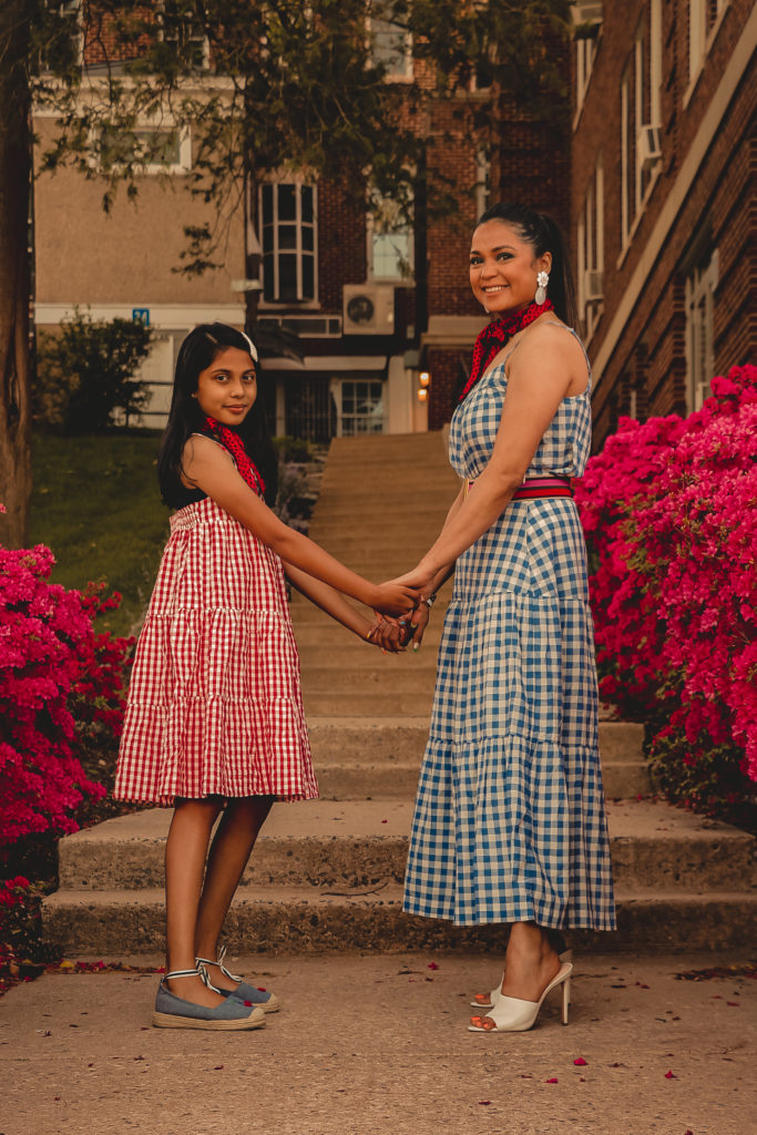 mother daughter gingham outfit. memorial day outfit, red white and blue, gap gingham dress and peplum top, street style, photoshoot ideas, 