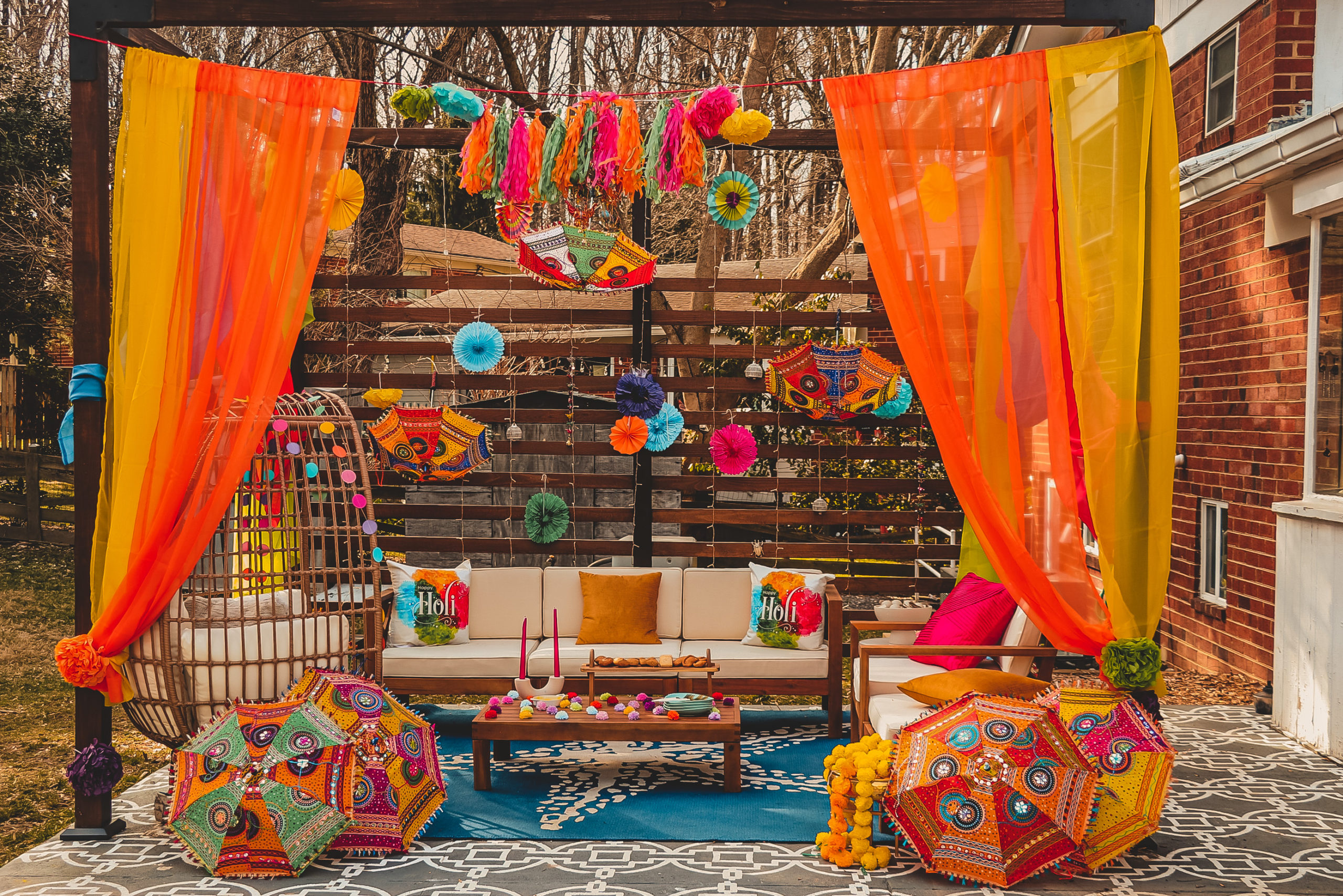 Holi In My Backyard / DIY Holi Decoration - Myriad Musings
