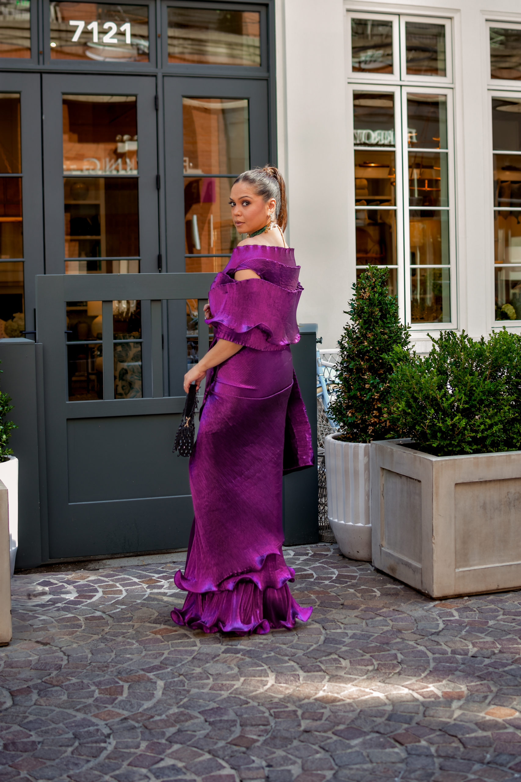 ruffle sari, how to drape a ruffle sari, festive outfit